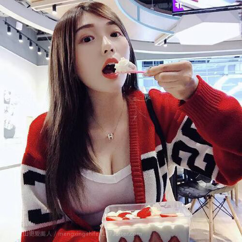 库里在总决赛第六场砍下40分，三分球16投10中，成为夺冠最大功臣！