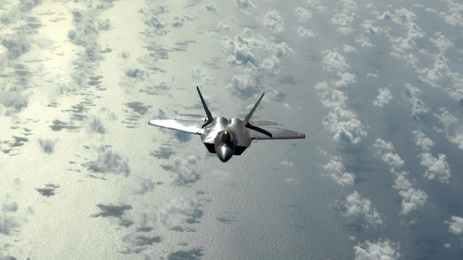 爱游戏体育在线-《CS_GO世界巡回赛，NAVI决赛中击败Heroic》，csr世界巡回赛攻略