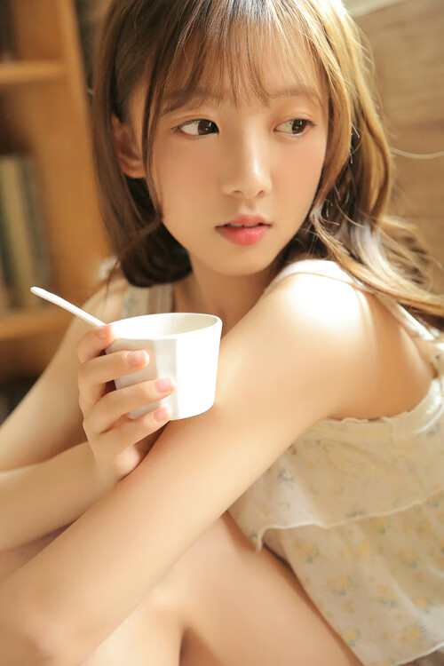 爱游戏体育官方入口-《新款电竞装备登场：为职业选手量身定制》，电竞套件